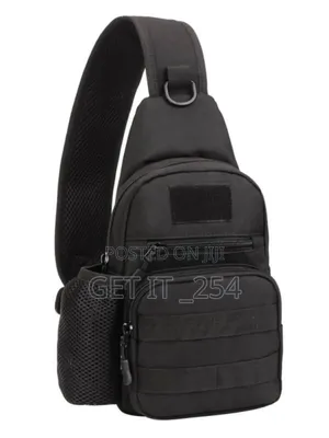 *Tactical Millitary Chest Back With Water Bottle Holder*