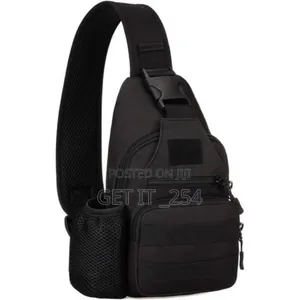 *Tactical Millitary Chest Back With Water Bottle Holder*
