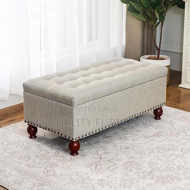 Classy Chesterfield Ottoman - main view