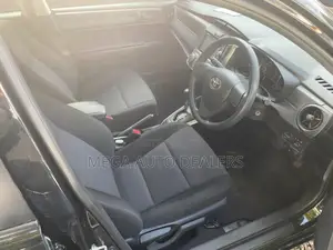 Toyota Corolla Fielder 2018 Black