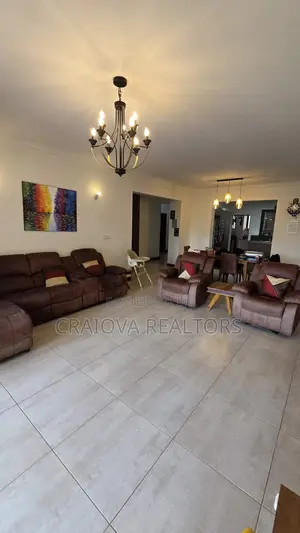 3bdrm Apartment in Parklands/Highridge for sale