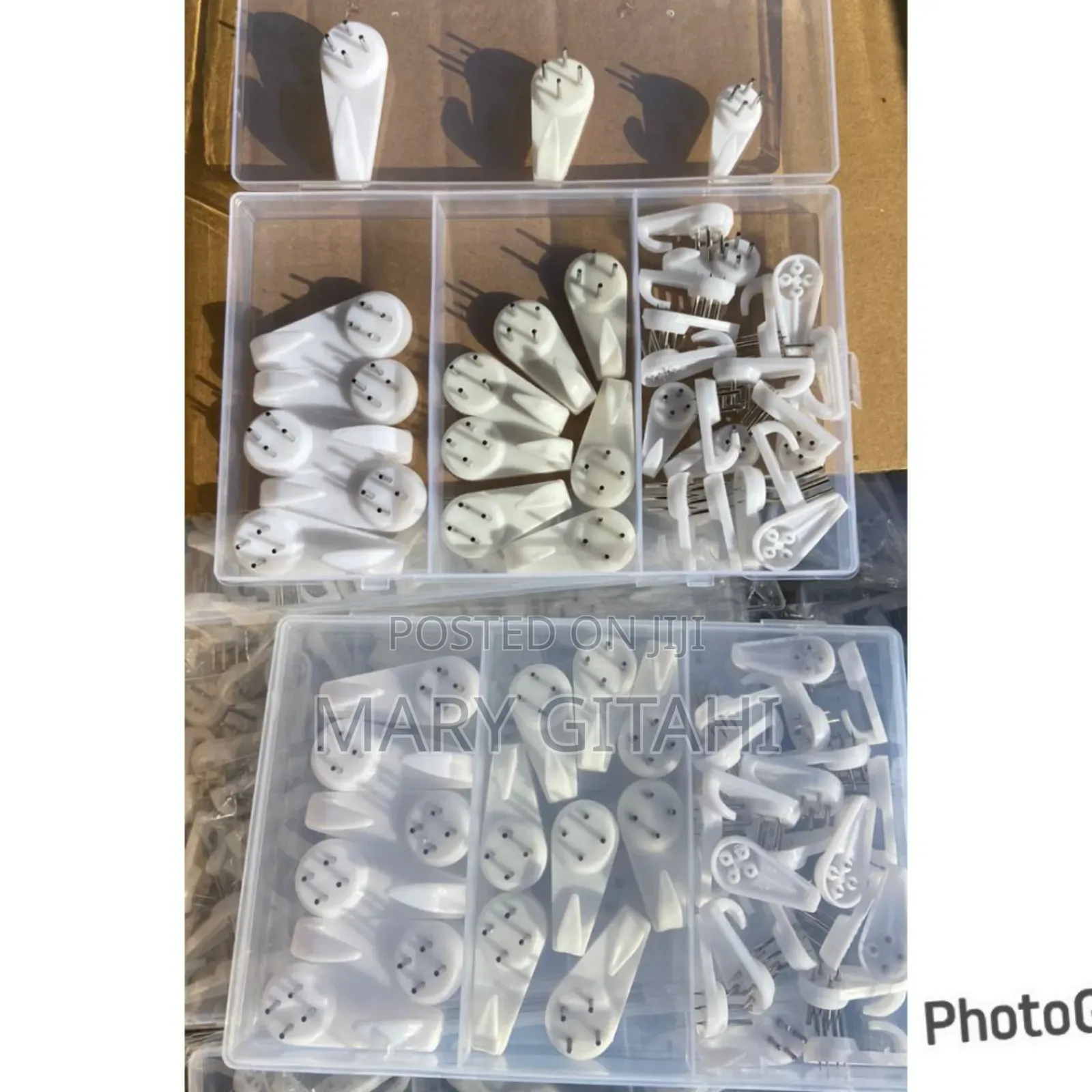 34 Piece Hooks