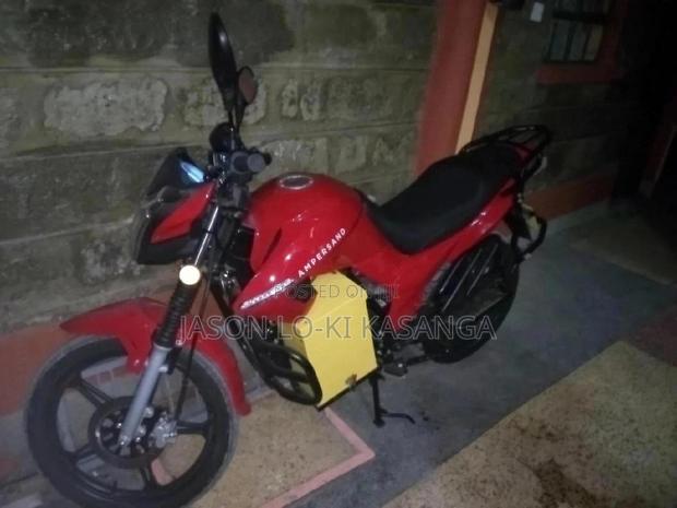 Motorcycle 2022 Red - main view