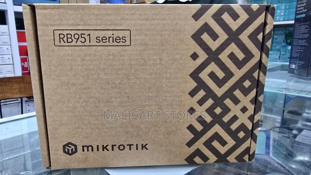 Mikrotik Rb951 Router Board - main view