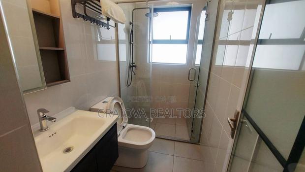 3bdrm Apartment in Gateway Mall Area for sale - thumbnail 19