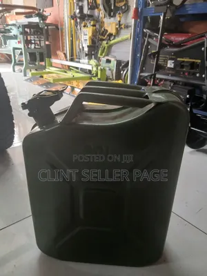 New Gasoline Jerrycan