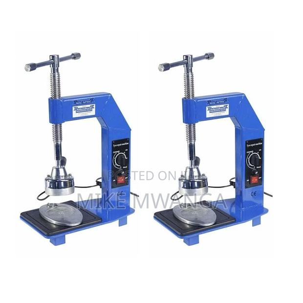 Tubeless Tyre Vulcanizing Machine - main view