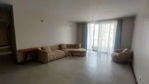 3bdrm Apartment in Gateway Mall Area for sale