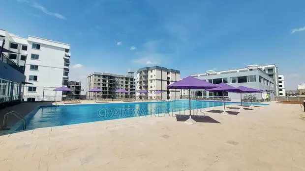 3bdrm Apartment in Gateway Mall Area for sale