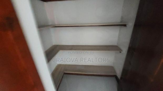 3bdrm Apartment in Gateway Mall Area for sale - thumbnail 16