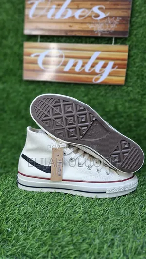 Converse Chuck 70 X a Maniere. Cream White