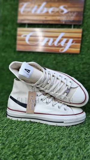 Converse Chuck 70 X a Maniere. Cream White