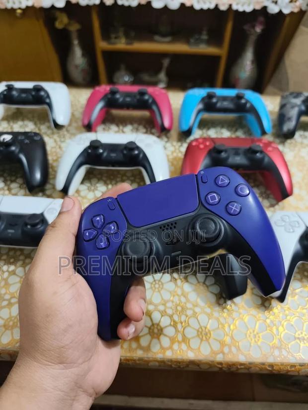 All Kind of Colours for Ps5 Controllers. - main view