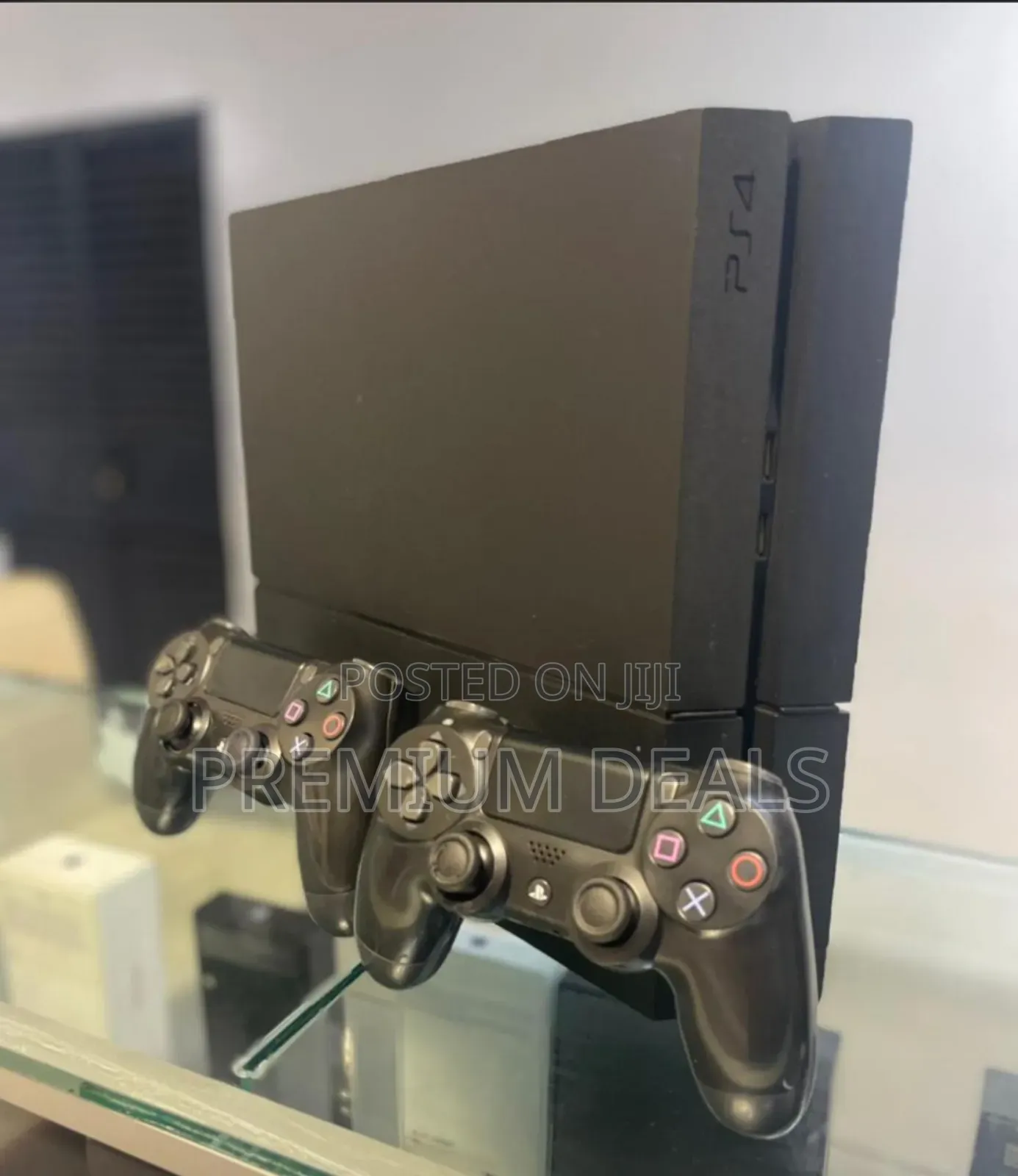 Sony Chipped Playstation4 With Controllers