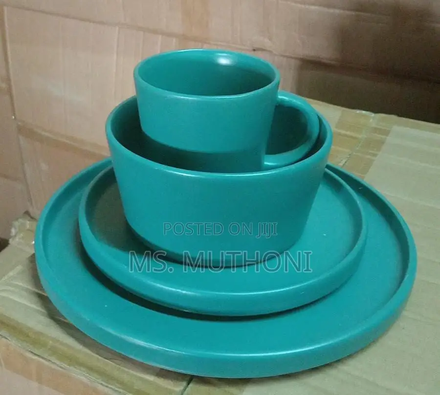 Beatiful Unique Pieces Aesthetic Dinner Set
