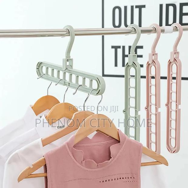 9 Slot Wardrobe Hanger - main view