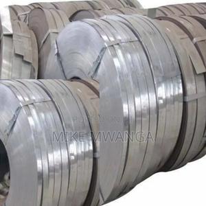 Excellently Hoop Iron/Wall Pass - main view