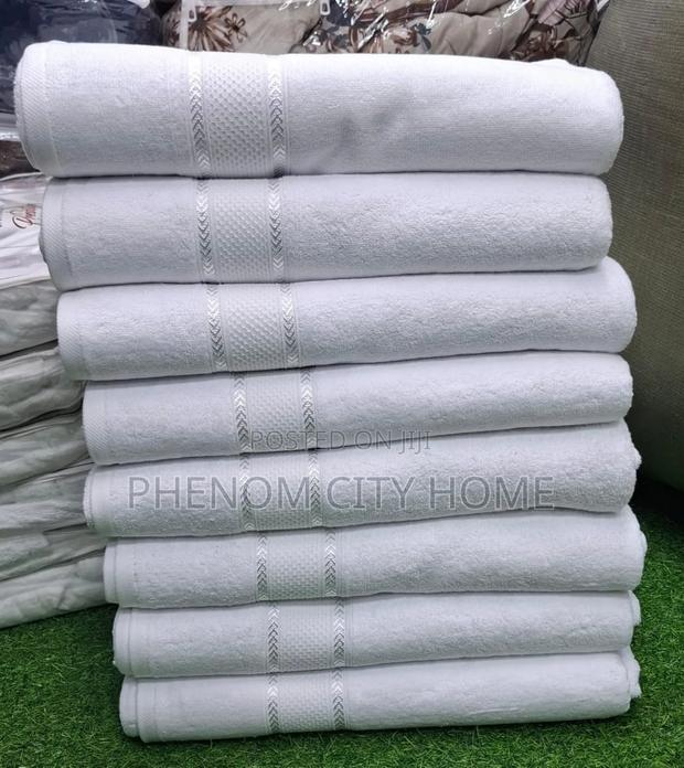 High Quality Large Towels a Available. - thumbnail 2