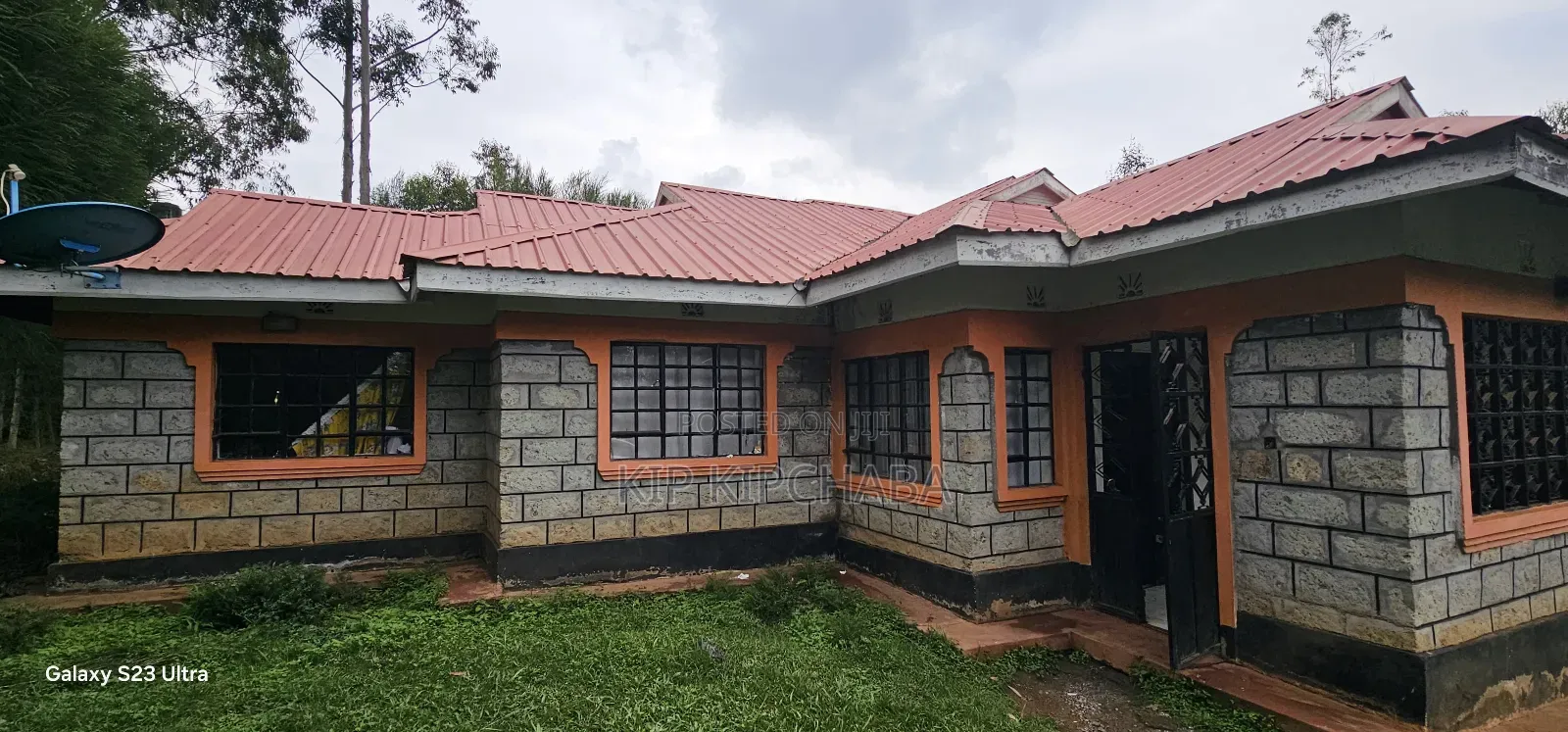4bdrm Apartment in Kipkenyo for sale