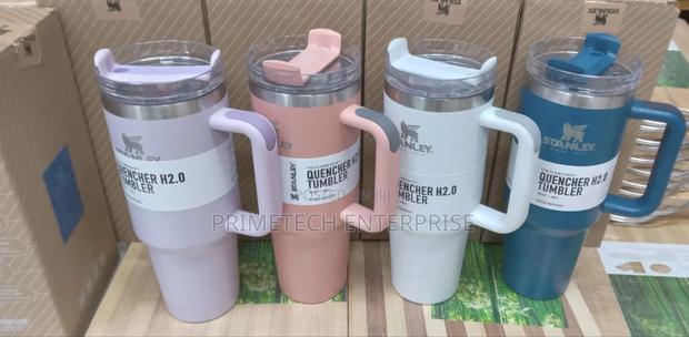 Executive Stanley Cup - main view