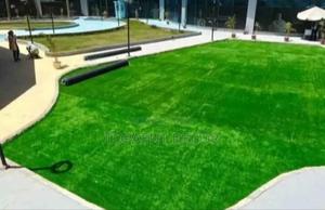 Poolside Radiant Green Artificial Grass Carpet - thumbnail 2