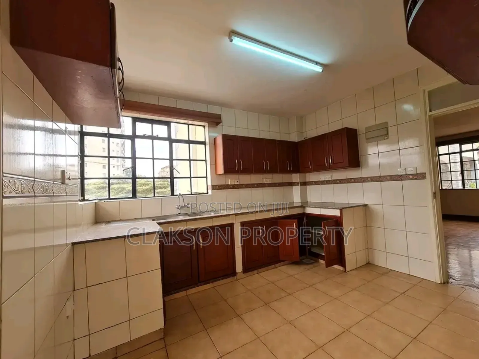 3bdrm Apartment in Kilimani for rent