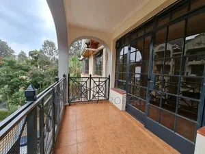 3bdrm Apartment in Kilimani for rent