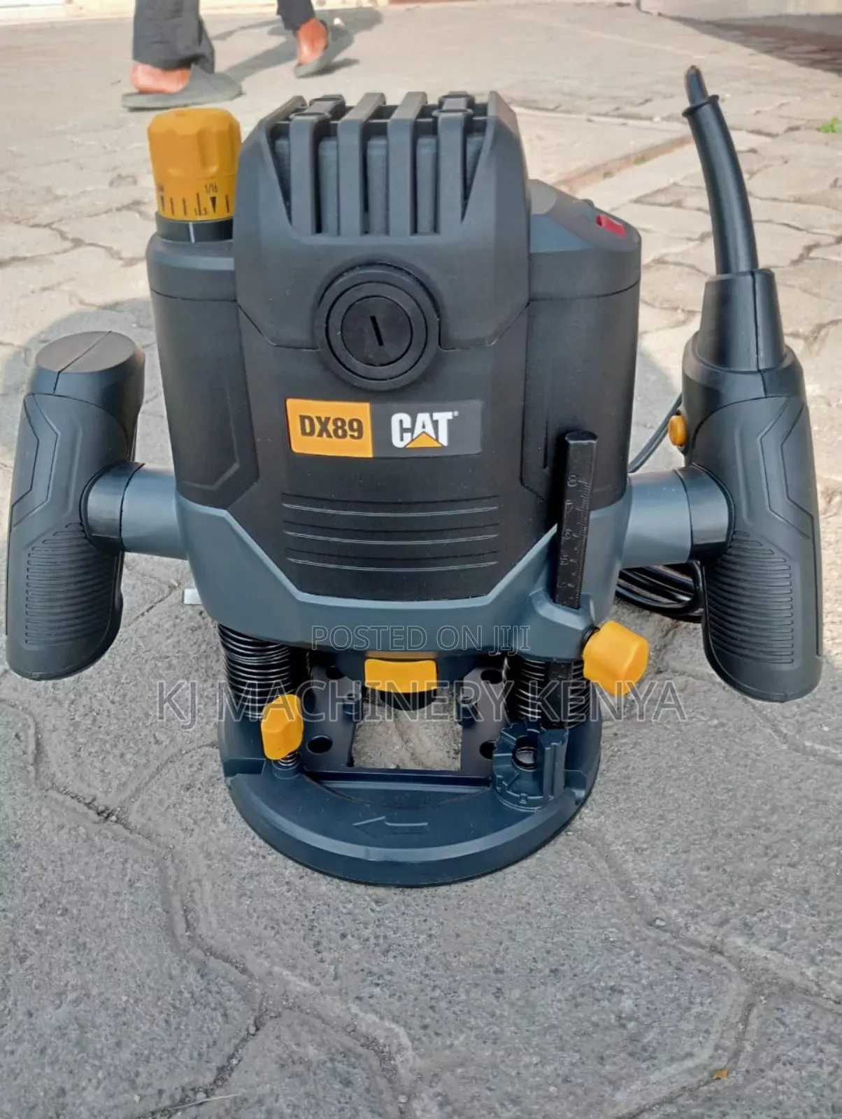 Cat Dx89 Wood Router