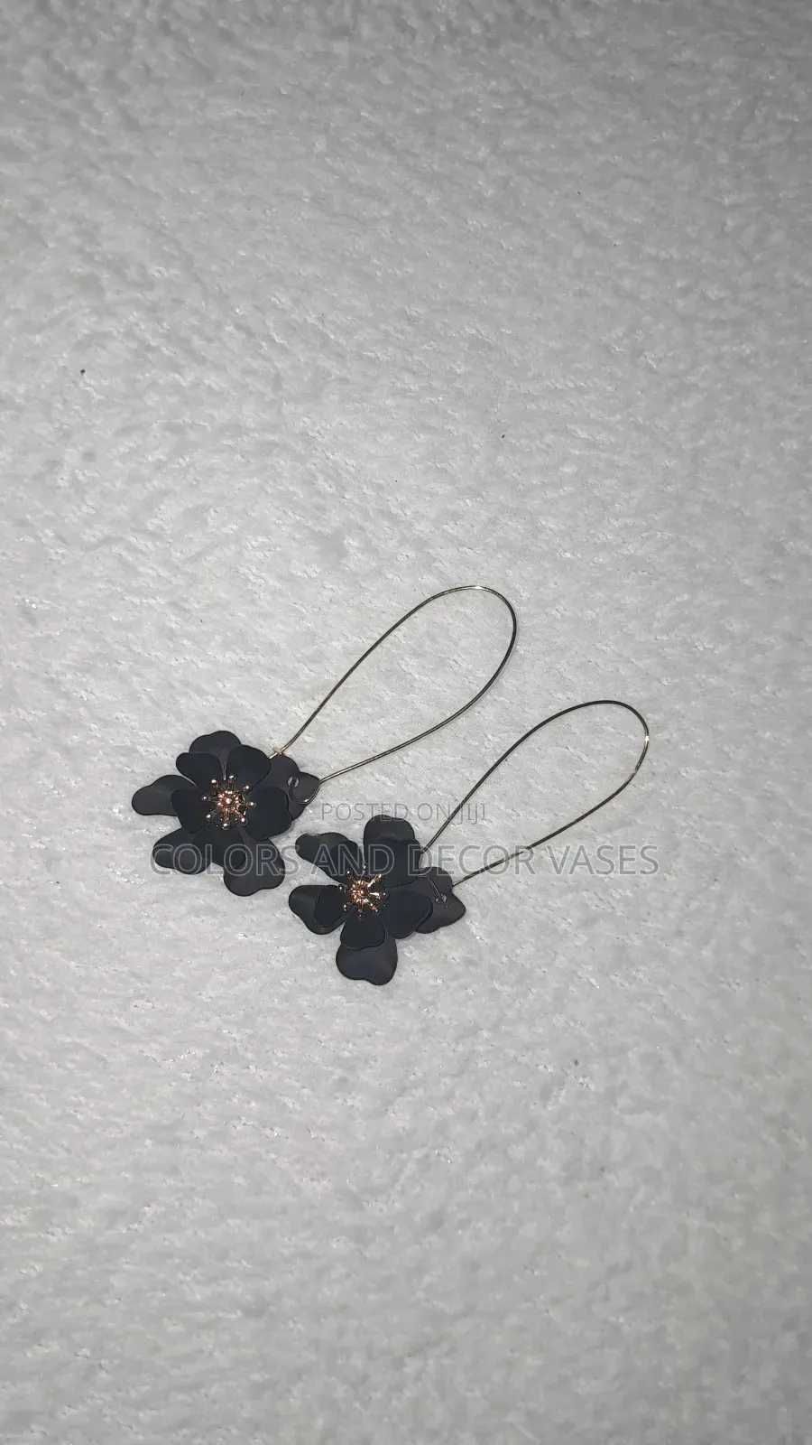 Best Seller Loop Flowered Earings