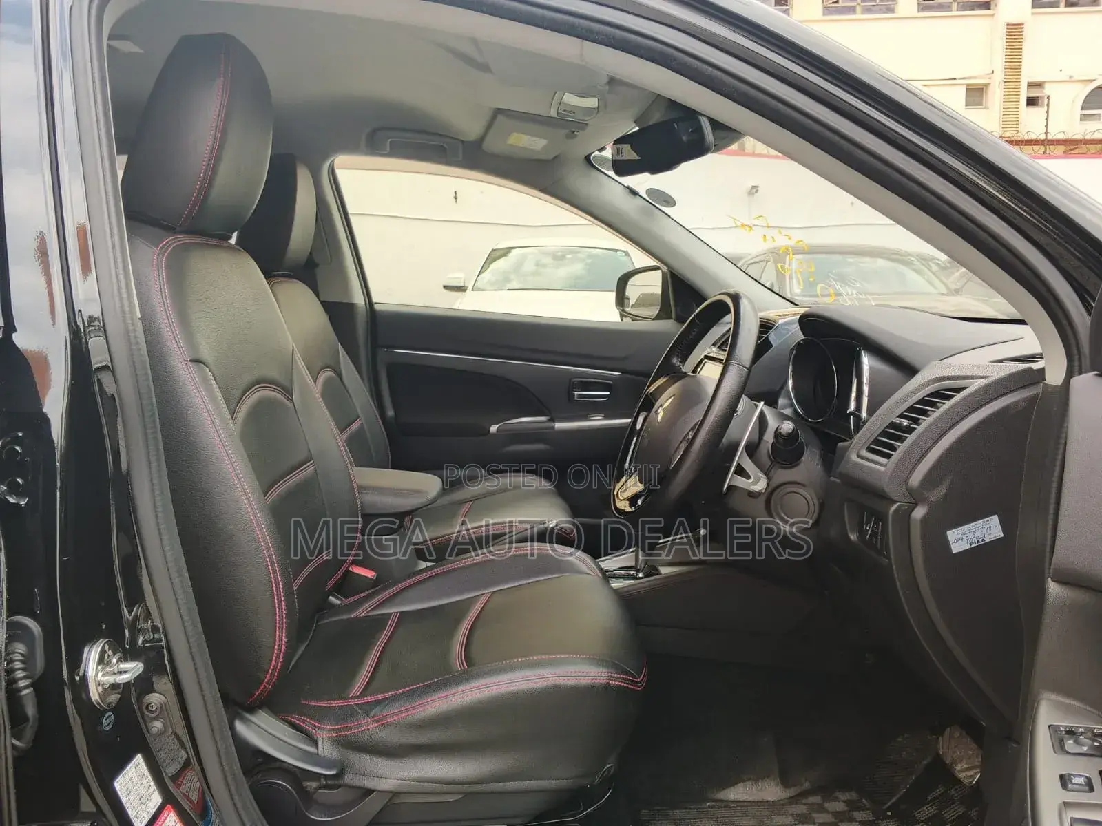 Mitsubishi RVR 2018 Black