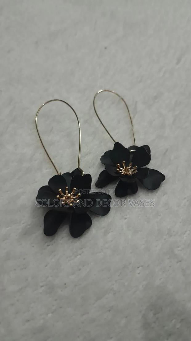 Black Loop Earings In Stock