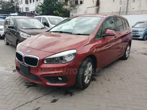 BMW 218i 2018 Red