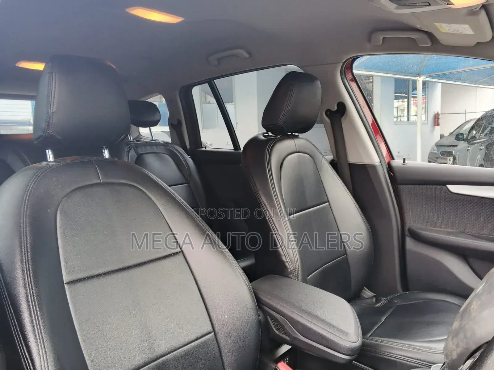BMW 218i 2018 Red