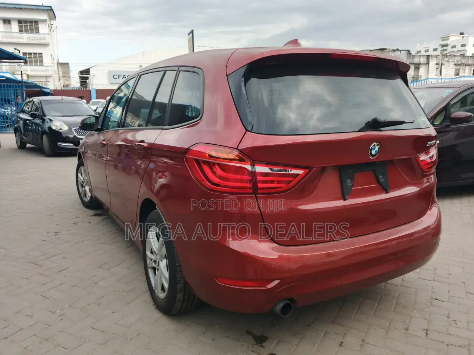 BMW 218i 2018 Red