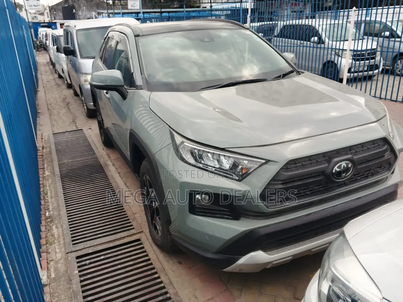 Toyota RAV4 2018 Gray