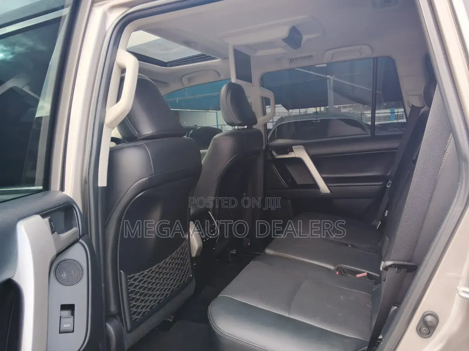Toyota Land Cruiser Prado 2018 Gray