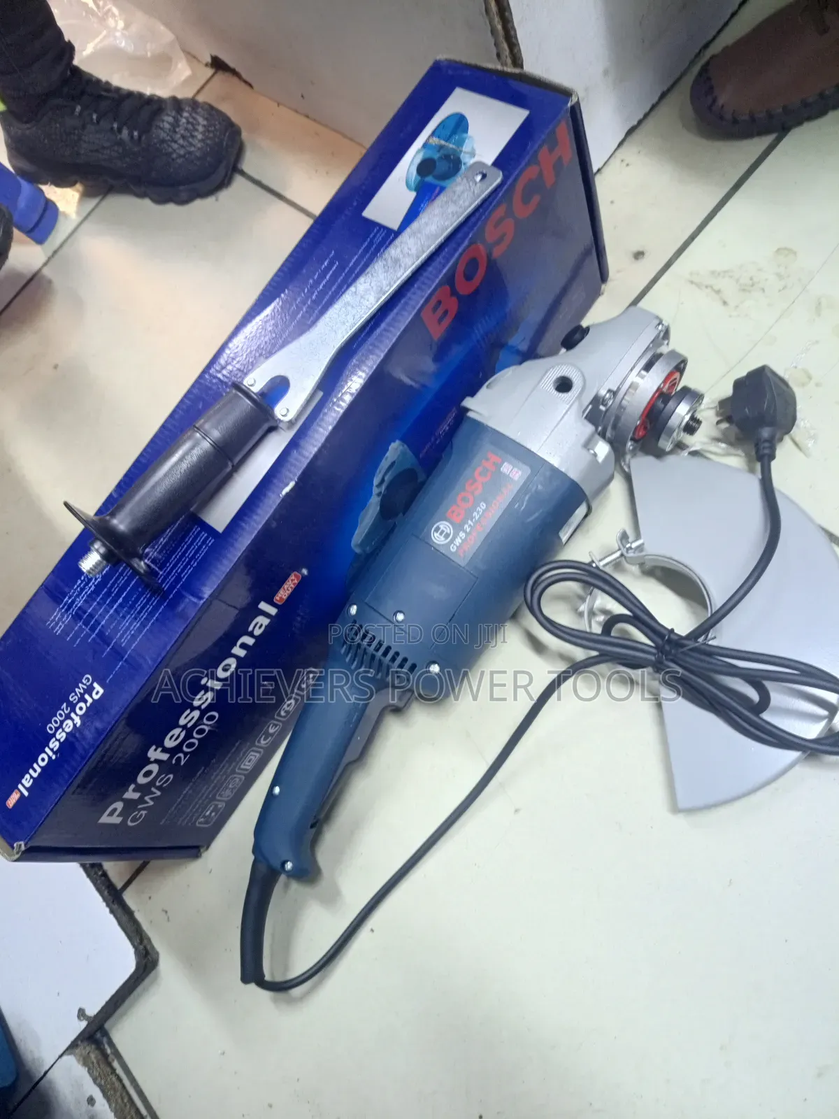 9 Inch Bosch Grinder Grinder
