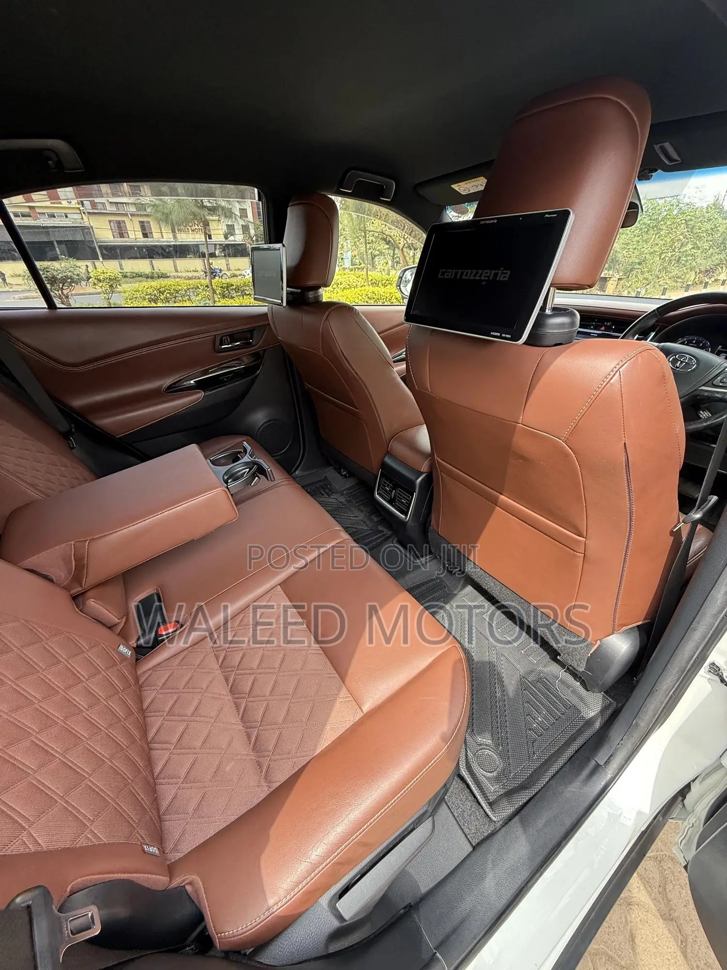 Toyota Harrier 2.0 2019 Pearl