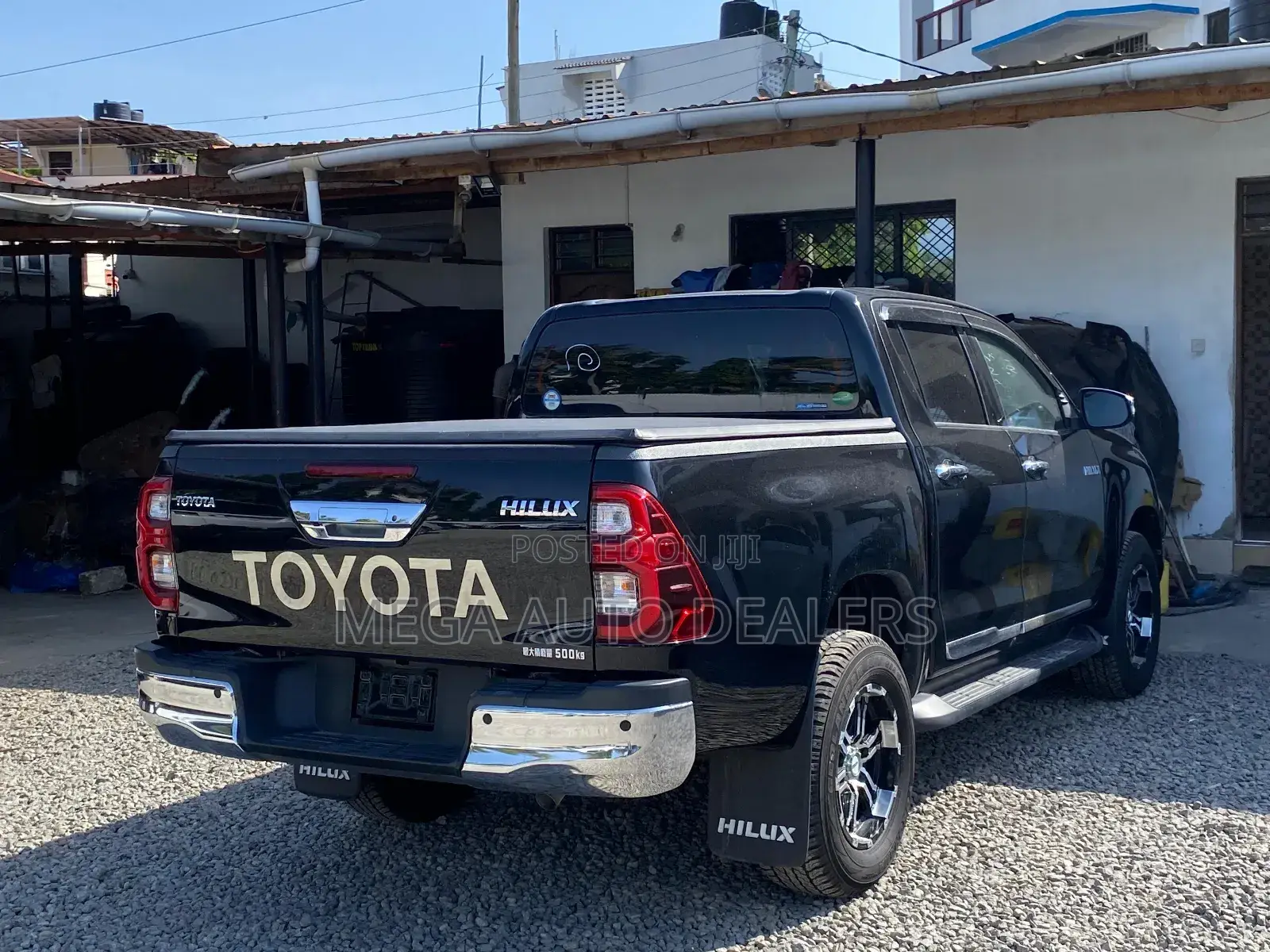 Toyota Hilux 2021 Black