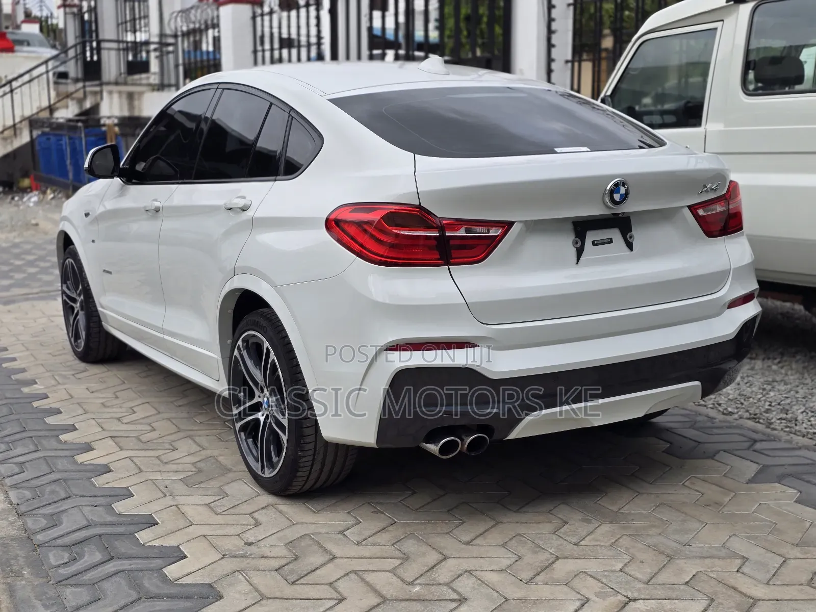 BMW X4 xDrive28i 2018 White