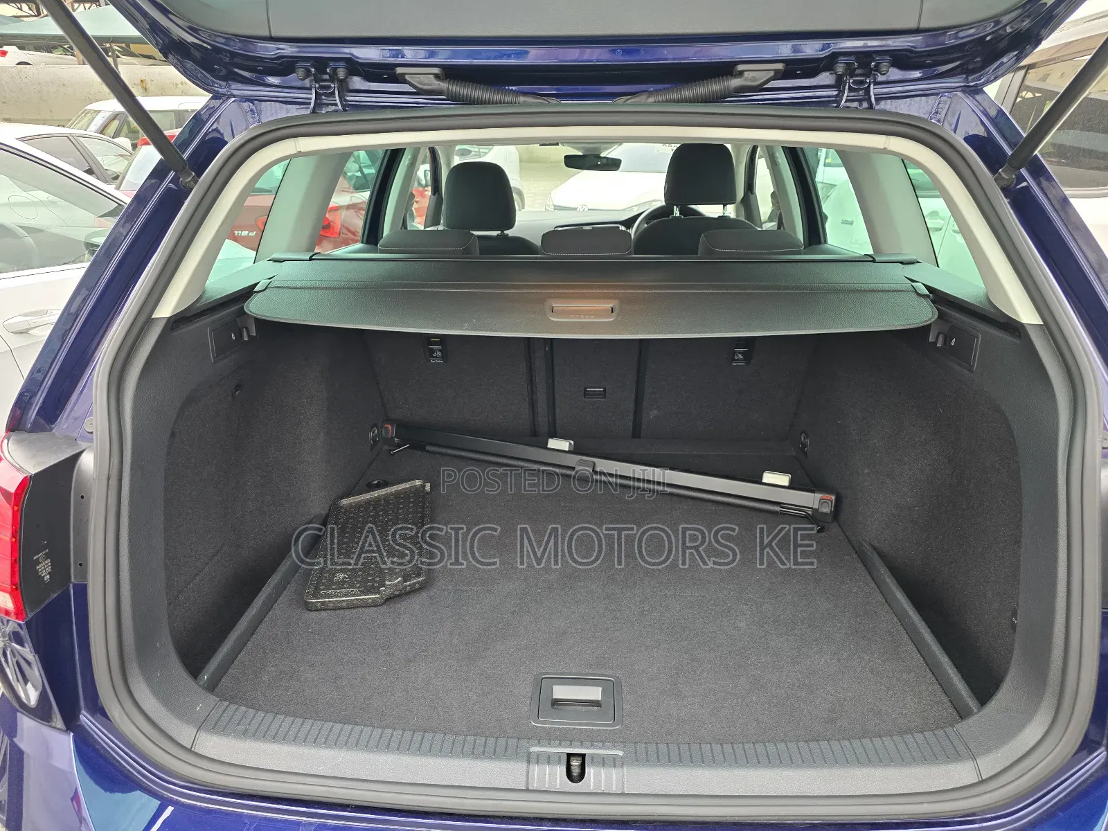 Volkswagen Golf Variant 2019 Blue
