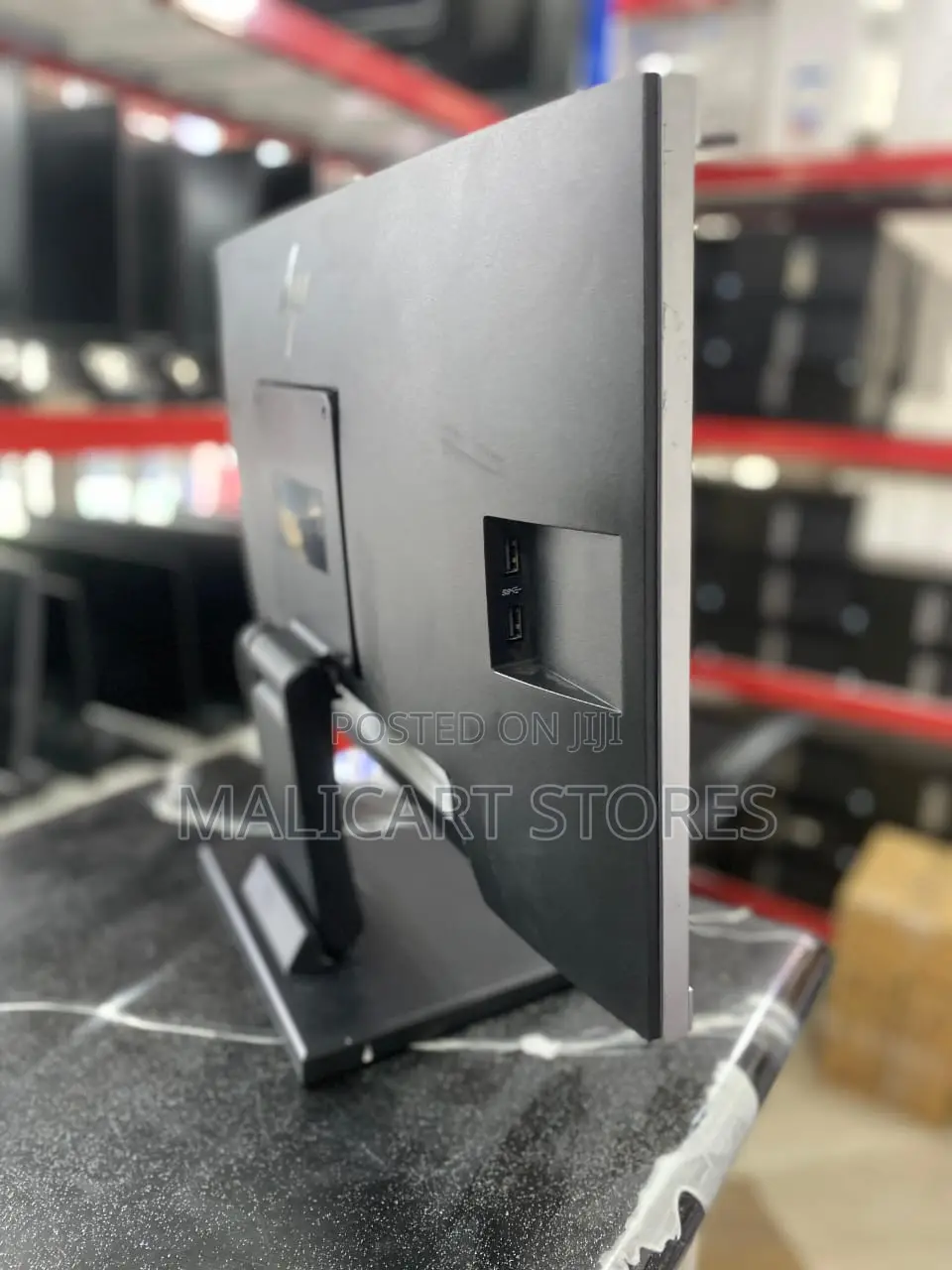 HP "22 Inch Edge to Edge