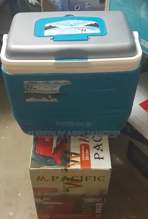 Pacific 25 Litres Ice Cooler Box New