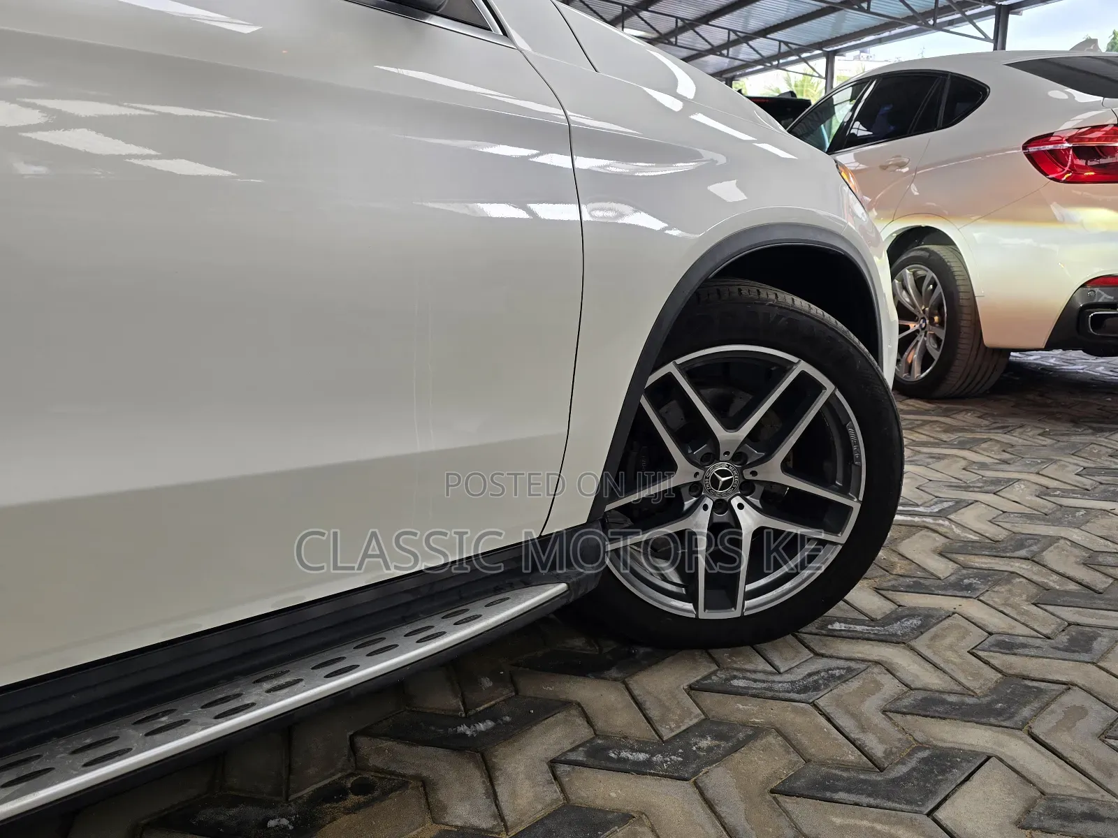 Mercedes-Benz GLE-Class GLE 350d 4MATIC 2019 White