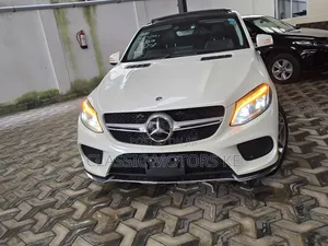 Mercedes-Benz GLE-Class GLE 350d 4MATIC 2019 White