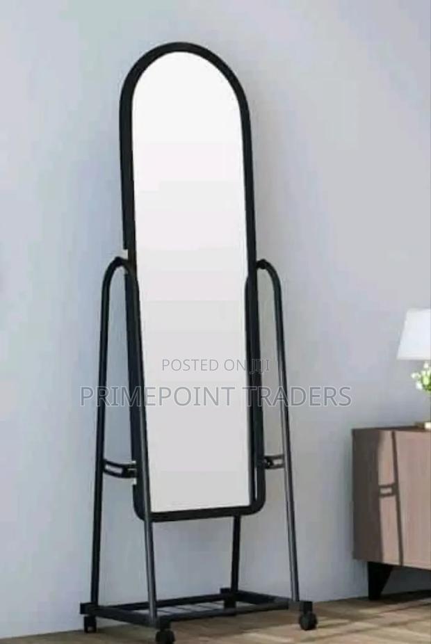 Black Full Length Dressing Mirror With Wheels°