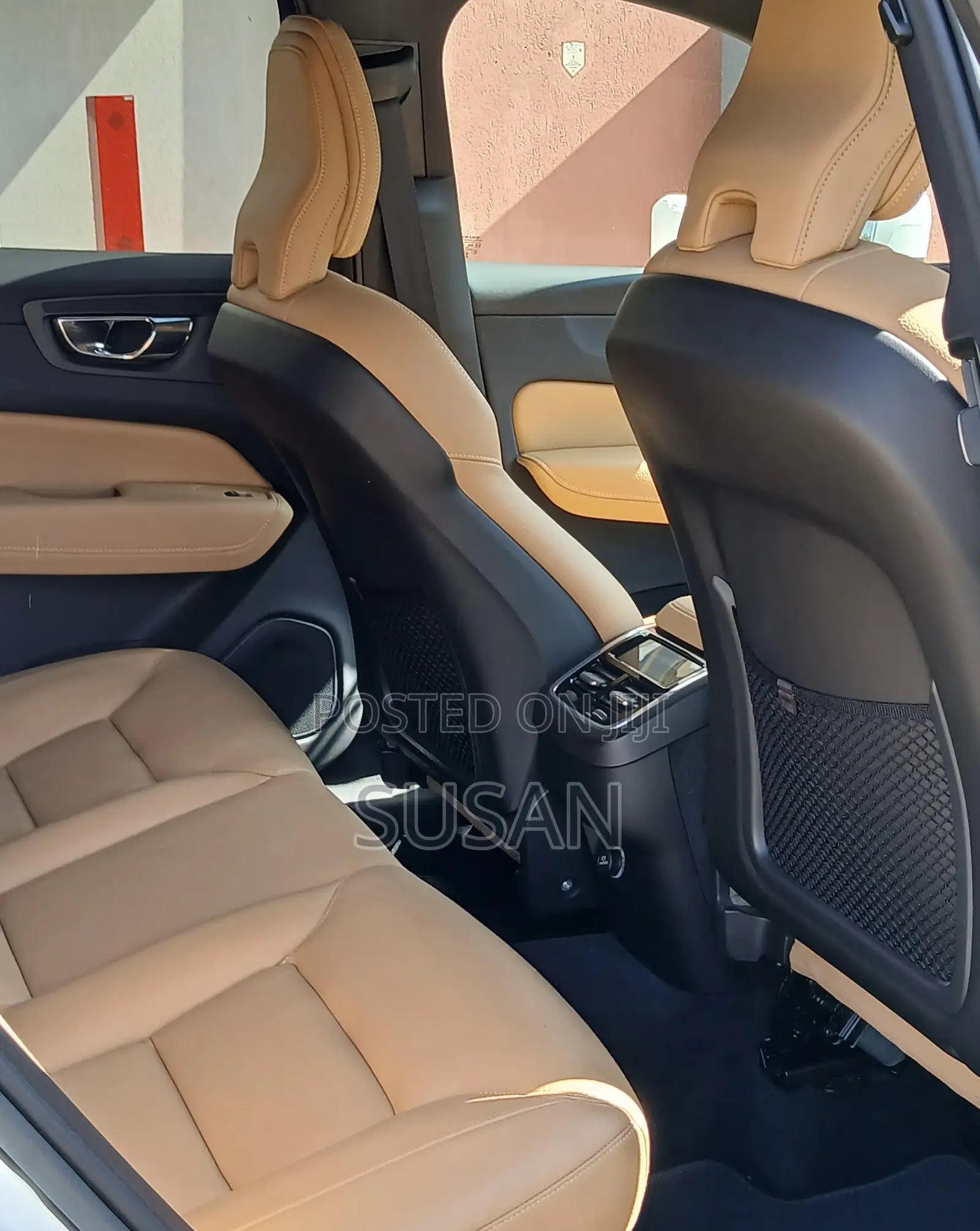Volvo XC60 T5 Momentum AWD 2018 White