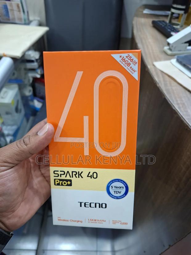 New Tecno Spark 40 Pro+ 256 GB Black - main view