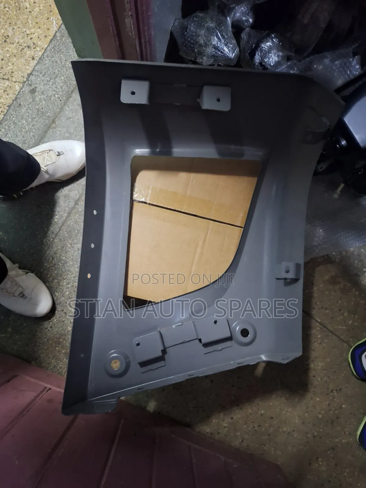 Mitsubishi Fuso Fj Headlight and Corner Bumper