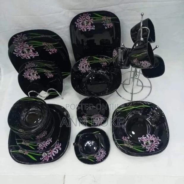 *38 PCS Black Dinner Set 
 6 PCS Dinner Plates11"Inches - thumbnail 4